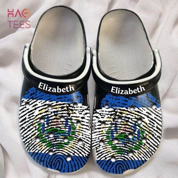 DNA El Salvador Flag El Salvadorian Gift Personalized Clogs Shoes