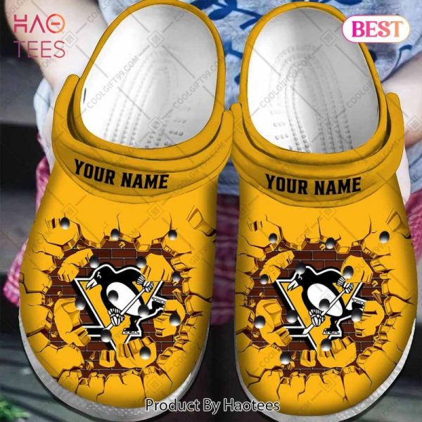 Personalized NHL Pittsburgh Penguins Broken Wall Crocs