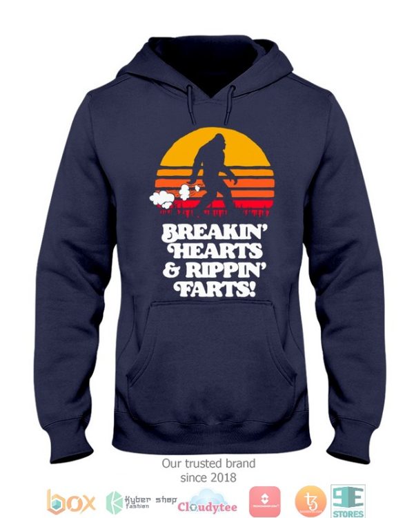 Sasquatch Breakin Hearts And Rippin Farts Bigfoot Sun Shirt